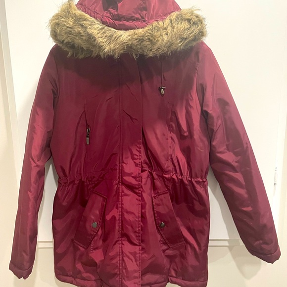 Parka coat, very cosy, warm and comfortable. - Picture 1 of 1